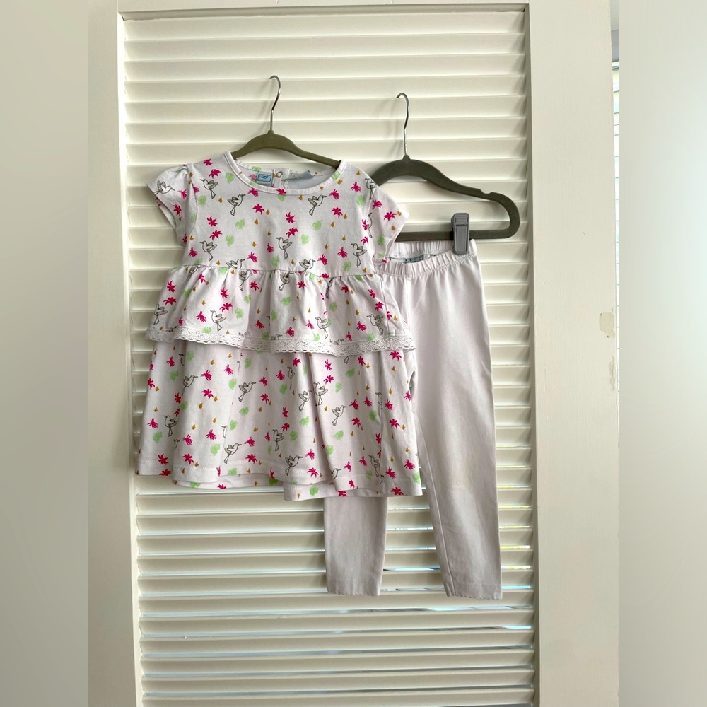 Matching set by Bob Der Bär - European brand - top and legging in size 24 months